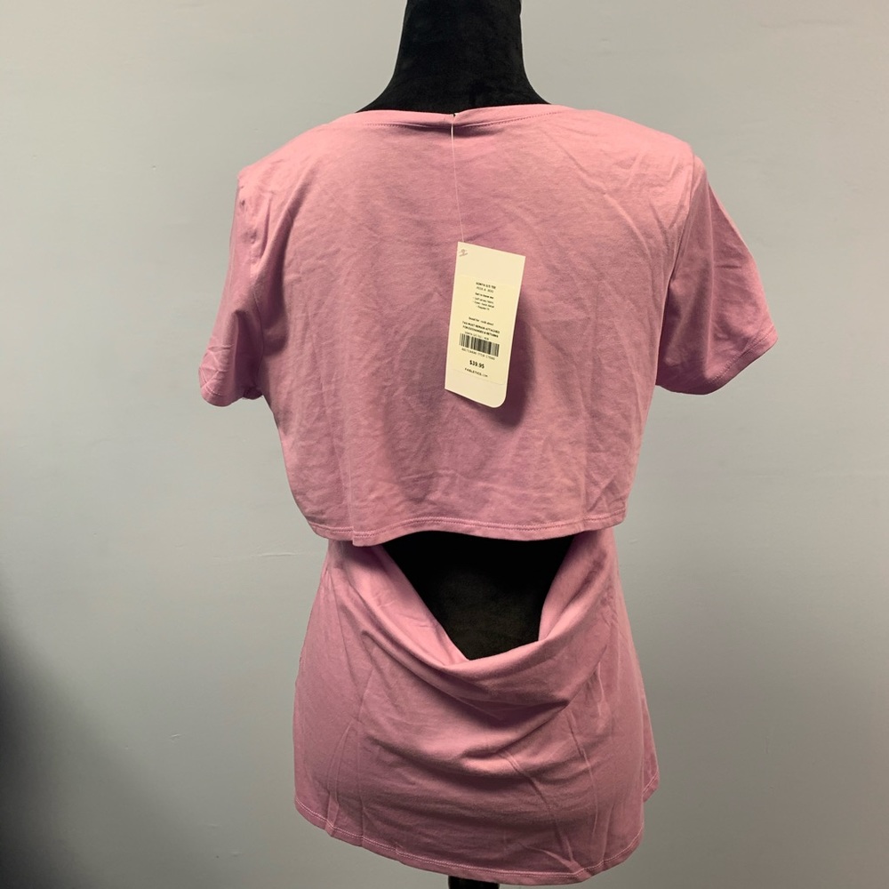 Fabletics Medium Peek A Boo Tee Regular Fit